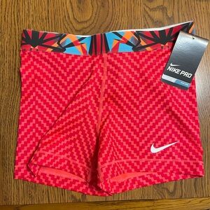 Nike Pro Red and Multicolor Patterned Short Spandex size M